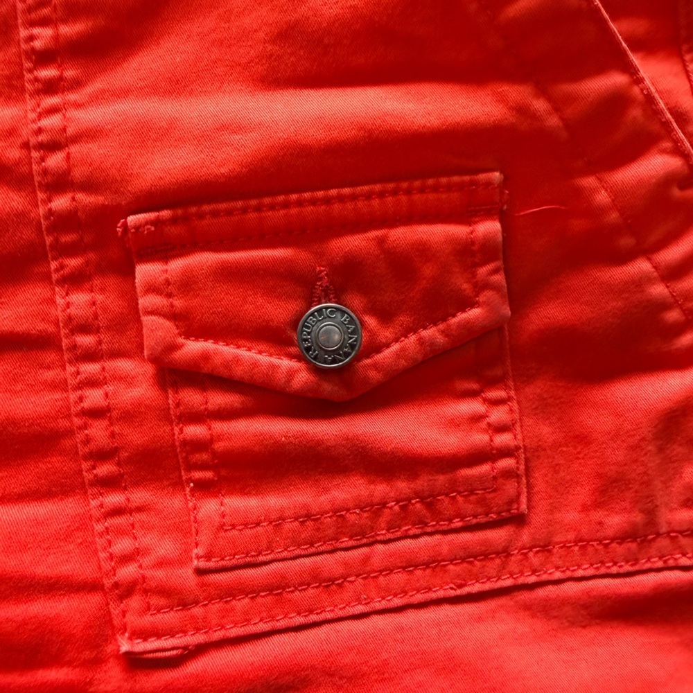 Banana Republic Red Cargo Shorts Womens Size 8 Cotton Stretch Casual - Picture 2 of 10